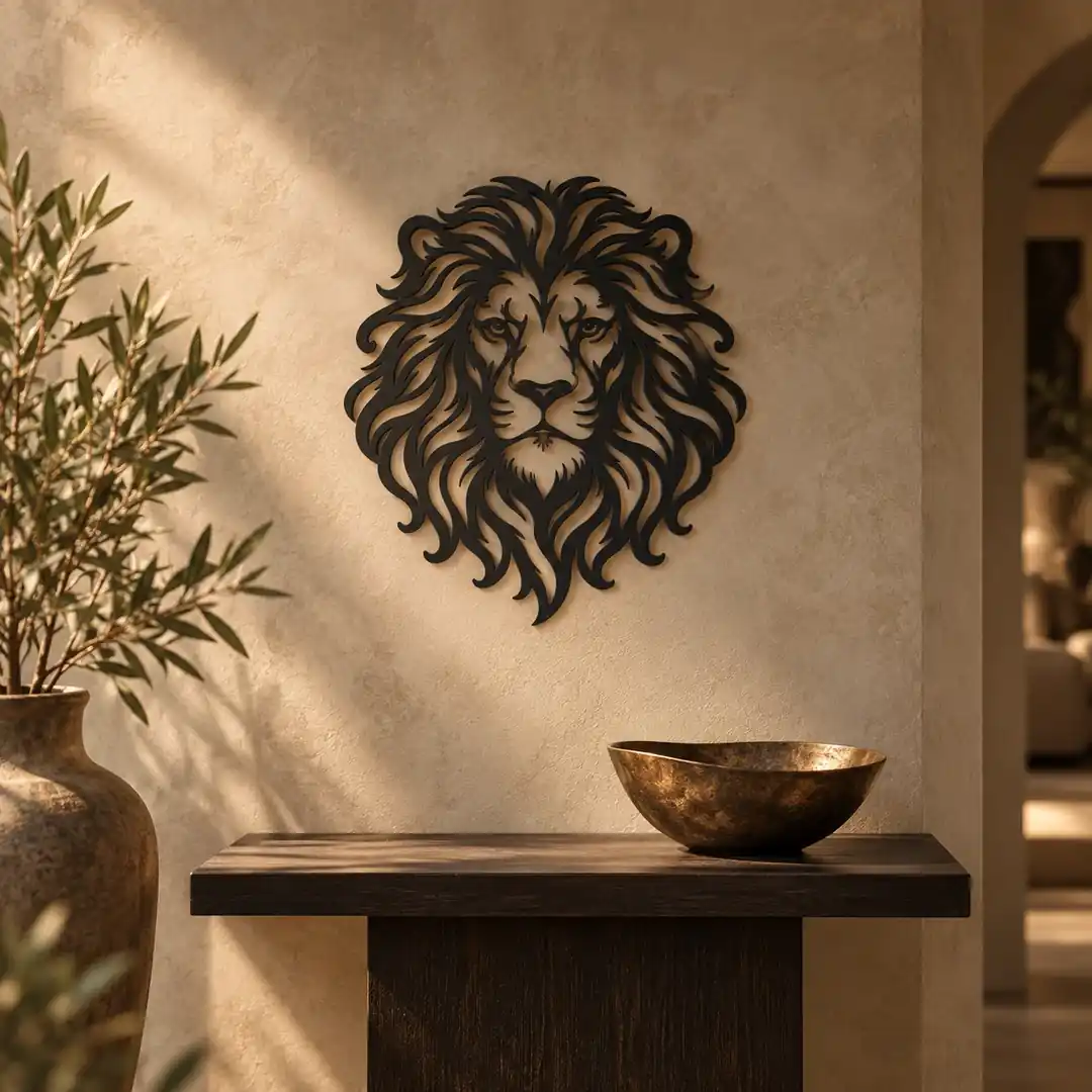 Décoration murale Lion noire de 23 cm dans un intérieur haut de gamme