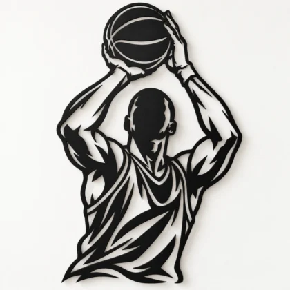Décoration murale basketteur de face prêt à tirer au panier, vue principale sur fond clair